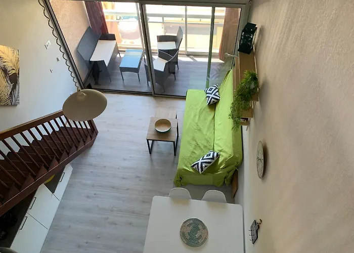 Duplex Renove Les Pieds Dans L\'Eau