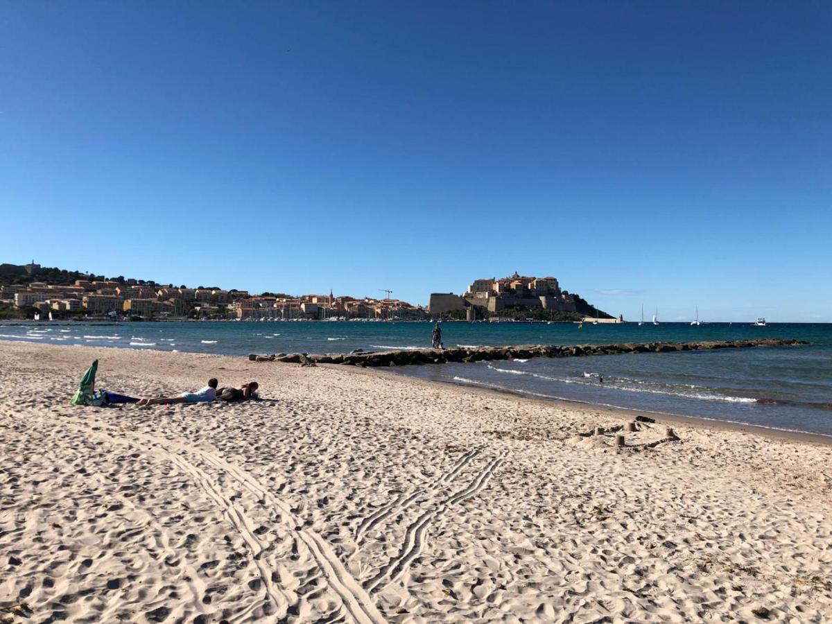 Duplex Renove Les Pieds Dans L'eau Calvi (Corsica)